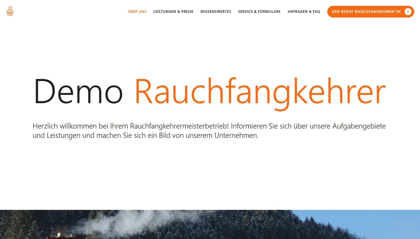Startseite der Website eines Betriebs mit Menü und großer Überschrift 'Demo Rauchfangkehrer', ohne Cookie-Banner
